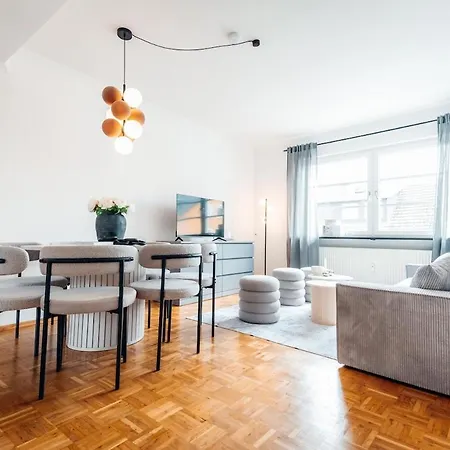 3 Bedroom - Familienfreundlich - Geraeumig - Zentral - Parkplaetze Rüdesheim am Rhein